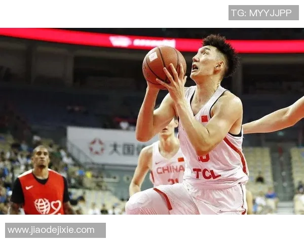 可兰白克：探寻这位杰出运动员背后的奋斗历程与成就荣耀